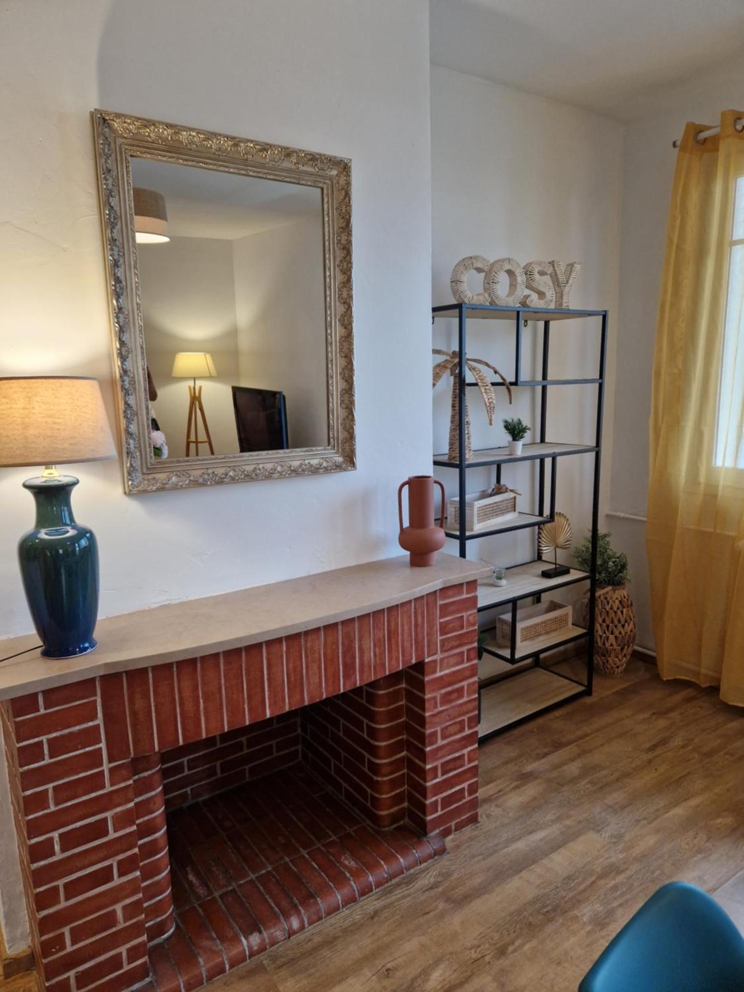 Grand Appartement Cosy-Hyper Centre-Place Verdun Tarbes Zewnętrze zdjęcie