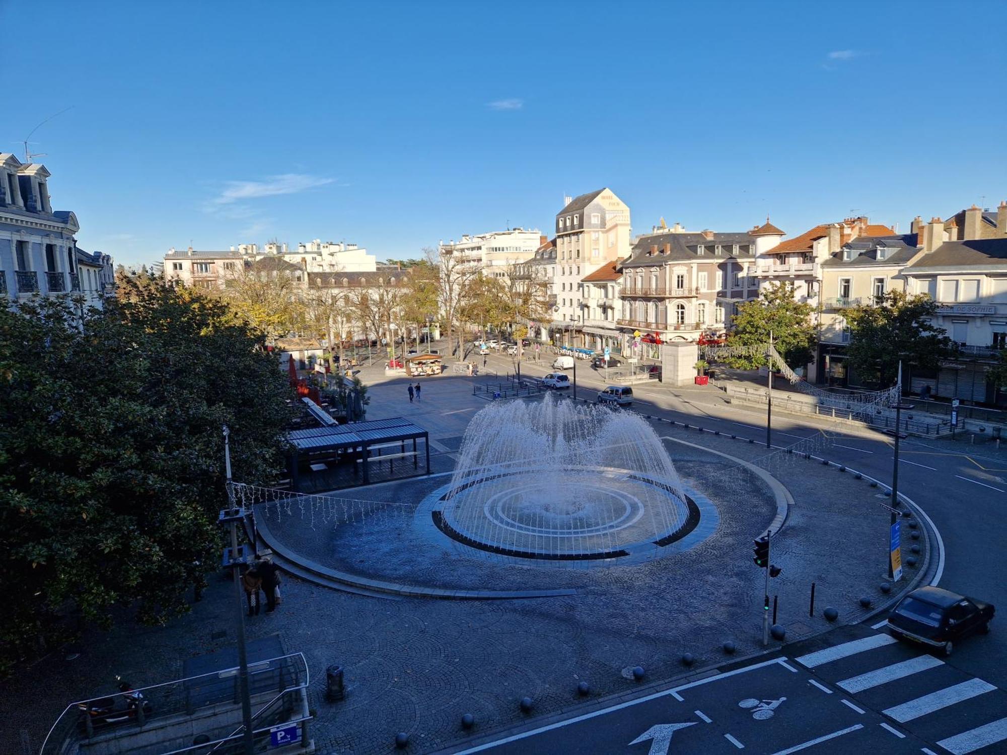 Grand Appartement Cosy-Hyper Centre-Place Verdun Tarbes Zewnętrze zdjęcie